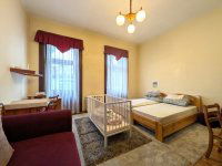 Eladó családi ház, Debrecenben 159.9 M Ft, 3 szobás