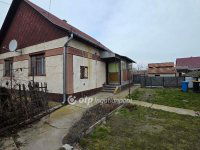 Eladó családi ház, Földesen 32 M Ft, 2 szobás