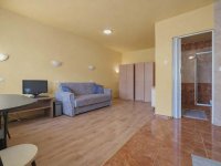 Eladó családi ház, XV. kerületben 160 M Ft, 6 szobás