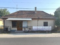 Eladó családi ház, Besenyőtelken 37 M Ft, 3 szobás