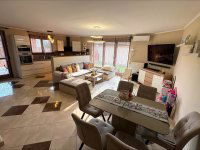 Eladó családi ház, Győrladaméren 127.9 M Ft, 4 szobás