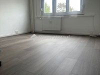 Eladó panellakás, XV. kerületben 82 M Ft, 3+1 szobás