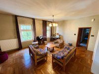 Eladó családi ház, Székesfehérvárott 159.9 M Ft, 4 szobás