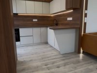 Eladó panellakás, Pécsett 63.9 M Ft, 2+1 szobás