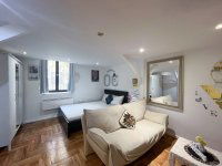 Eladó téglalakás, Budapesten, VI. kerületben 49.9 M Ft, 1 szobás