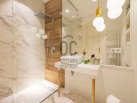 Eladó téglalakás, V. kerületben, Október 6. utcában 80.7 M Ft