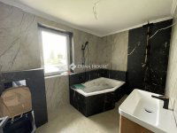 Eladó ikerház, Vecsésen 149.9 M Ft, 5 szobás