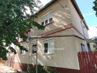 Eladó családi ház, Kisújszálláson 27 M Ft, 2 szobás
