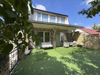 Eladó családi ház, Győrzámolyon 119 M Ft, 6 szobás