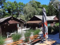Eladó hotel, Balatonszárszón 315 M Ft, 15 szobás
