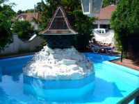 Eladó hotel, Siófokon 1050 M Ft, 44 szobás / költözzbe.hu