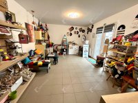 Eladó üzlethelyiség, Szombathelyen 42.9 M Ft, 3 szobás