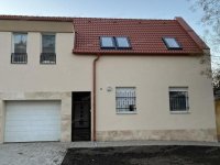 Kiadó ikerház, albérlet, Kecskeméten 650 E Ft / hó, 5 szobás