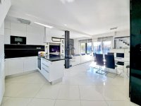 Eladó családi ház, Dunakeszin 114.9 M Ft, 3+1 szobás