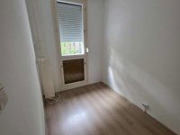 Kiadó panellakás, albérlet, Pécsett 120 E Ft / hó, 1+1 szobás