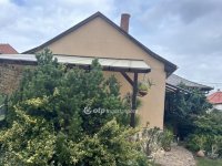 Eladó családi ház, Gyöngyösön 79.9 M Ft, 4 szobás