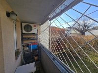 Eladó téglalakás, Szegeden 72.99 M Ft, 3 szobás