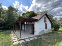Eladó nyaraló, Csehiben 4.9 M Ft, 1 szobás / költözzbe.hu