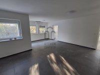 Eladó téglalakás, Abonyban 49.9 M Ft, 3 szobás