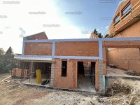 Eladó ikerház, Pilisborosjenőn 164.9 M Ft, 4 szobás