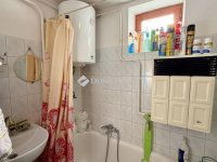 Eladó családi ház, Kiszomboron 29.9 M Ft, 3 szobás