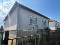Eladó családi ház, Mezőfalván 39 M Ft, 3 szobás