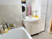 Eladó családi ház, Vecsésen 73 M Ft, 5 szobás