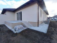 Eladó ikerház, Vácrátóton 99.8 M Ft, 4 szobás