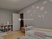 Eladó panellakás, X. kerületben 89.9 M Ft, 3 szobás