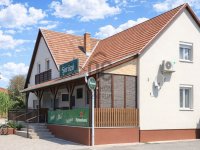 Eladó családi ház, Tiszaigaron 125 M Ft, 8 szobás