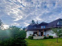 Eladó családi ház, Szentendrén 149.9 M Ft, 6 szobás