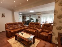 Eladó családi ház, Nyíregyházán 139 M Ft, 6 szobás