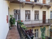 Eladó téglalakás, VII. kerületben 51.9 M Ft, 1 szobás