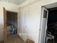 Eladó családi ház, Zsákán 8.9 M Ft, 2 szobás