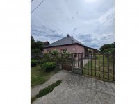 Eladó családi ház, Szigethalmon 68 M Ft, 2 szobás