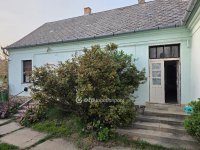 Eladó családi ház, Marcaltőn 23.5 M Ft, 3+1 szobás