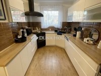 Eladó sorház, XV. kerületben 162 M Ft, 5 szobás