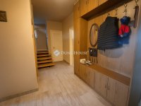 Eladó családi ház, Tápiószecsőn 82.9 M Ft, 4 szobás