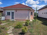Kiadó családi ház, albérlet, Pilisvörösváron 400 E Ft / hó