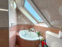 Eladó családi ház, XVII. kerületben 89.9 M Ft, 6 szobás