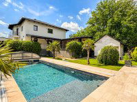 Eladó családi ház