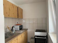 Eladó családi ház, Vecsésen 299.9 M Ft, 13 szobás