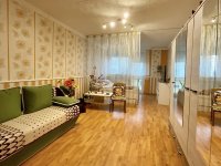 Eladó téglalakás, Kiskunhalason 5.9 M Ft, 2 szobás