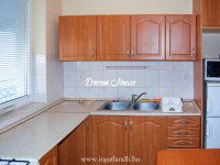 Kiadó téglalakás, albérlet