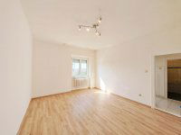 Eladó téglalakás, Tatabányán 46.9 M Ft, 2 szobás