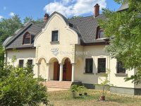 Eladó családi ház, Kecskeméten 229 M Ft, 8 szobás