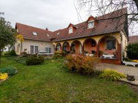 Eladó családi ház