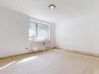 Eladó családi ház, Tiszaújvárosban 32.5 M Ft, 2 szobás