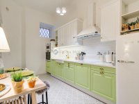 Eladó téglalakás, II. kerületben 145 M Ft, 3 szobás