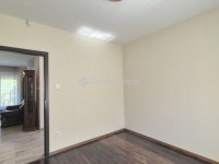 Kiadó családi ház, albérlet, Kecskeméten 400 E Ft / hó
